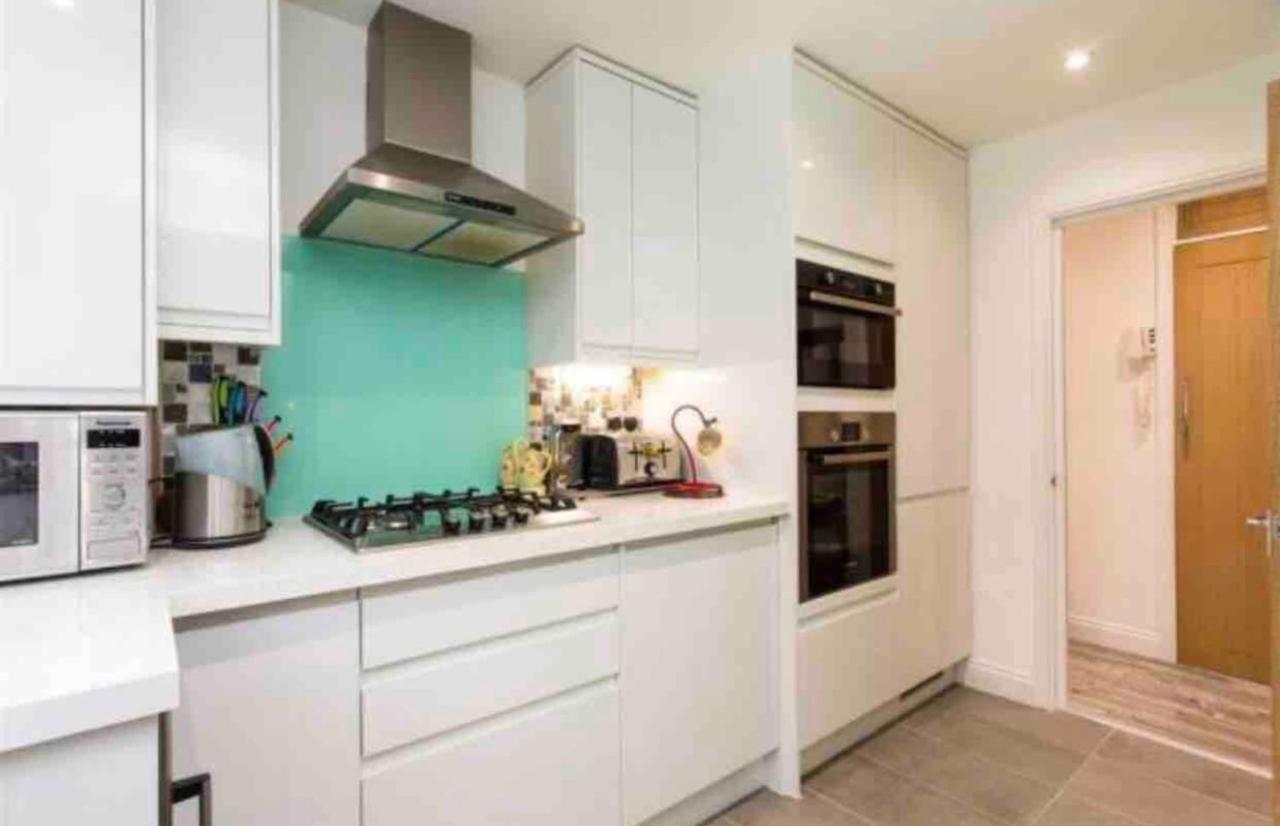 Luxury Double Blue Room Londen Buitenkant foto