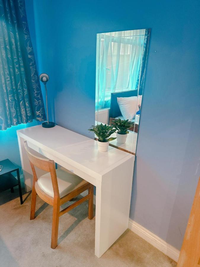 Luxury Double Blue Room Londen Buitenkant foto